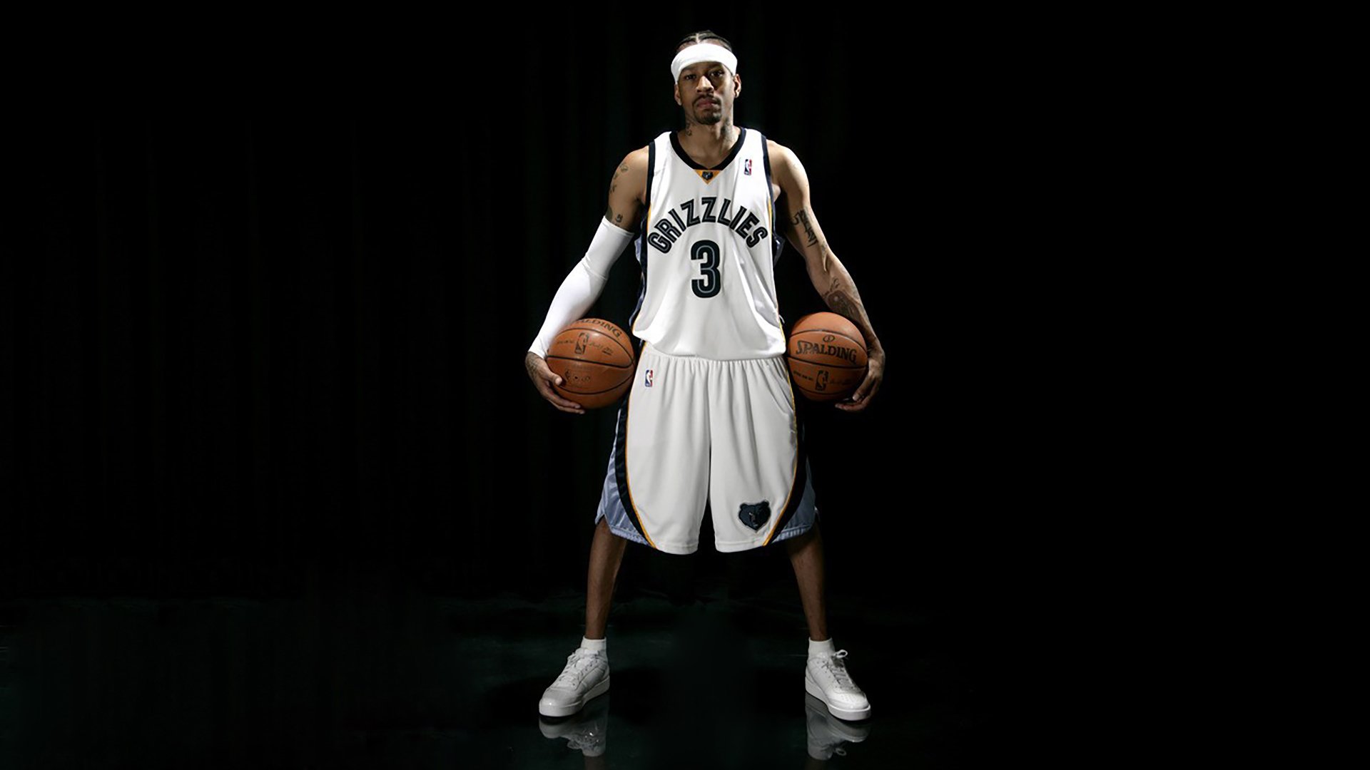 史上最“炸裂”篮下封堵，谁的盖帽最令人称道？，篮球封帽是什么意思