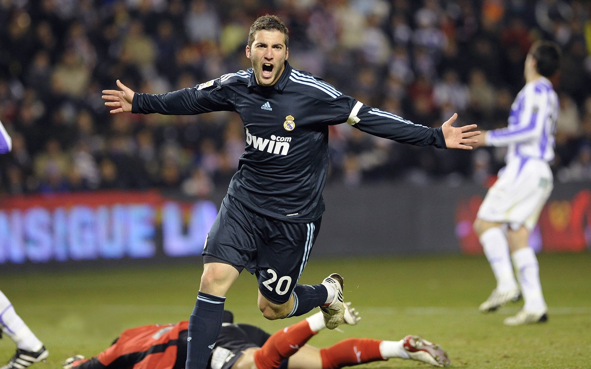 史上最快达到2万分的NBA球员,库里的神突破!,nba二万分球员排名